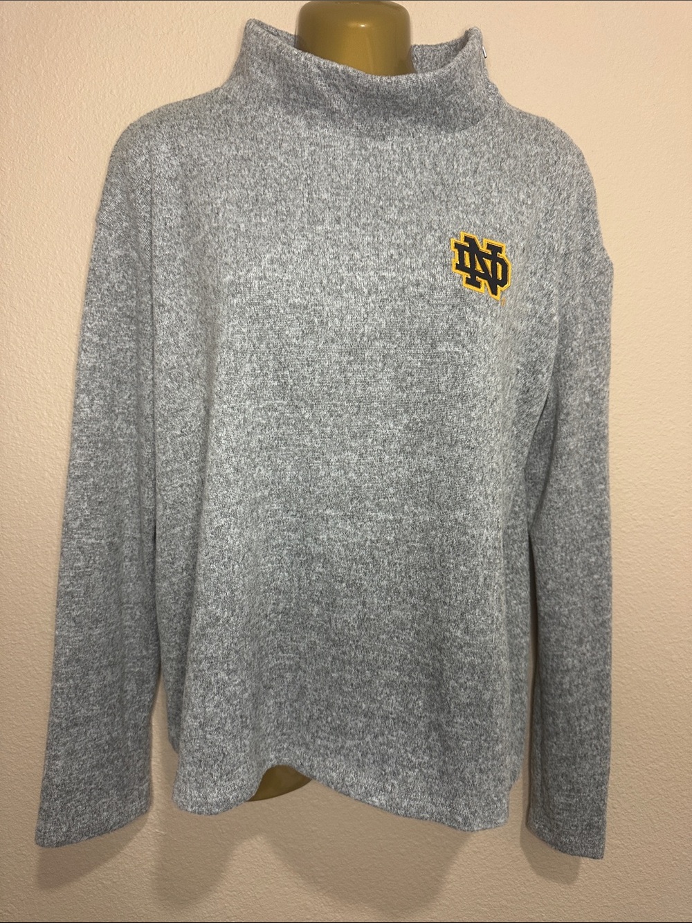 GAME DAY Notre Dame Gray Mock Neck Sweater with Zipper Detail, Size M, EUC